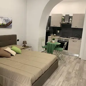 Da Ninetta Resterete Senza Parole, Garantito! Nápoles